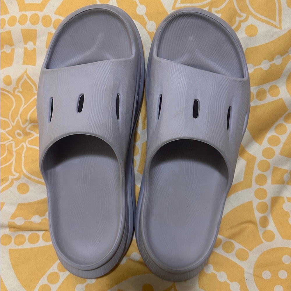 Hoka Ora Recovery Slides 3